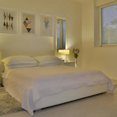 Apartment Seven Split